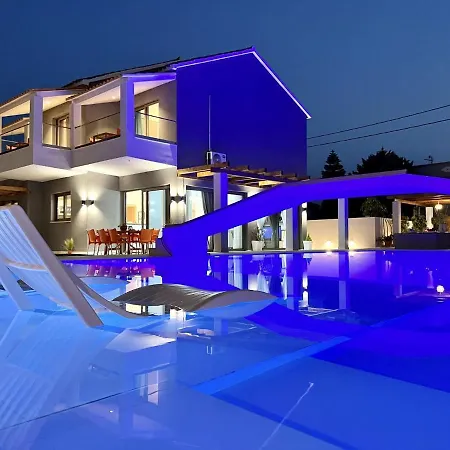 Hotell Cielo Tourlos